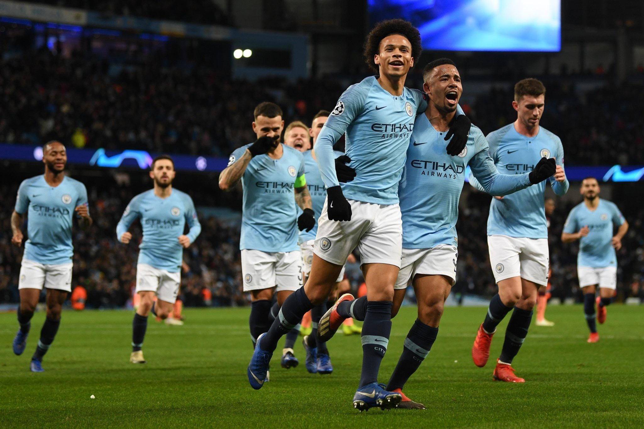 赛事中的突 赛事中的突