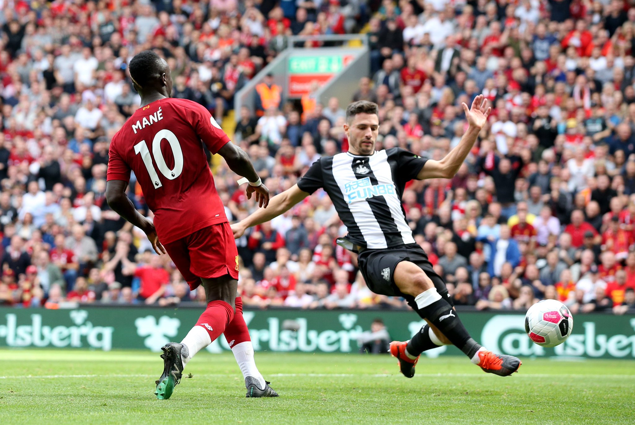 仅吸引了众 仅吸引了众